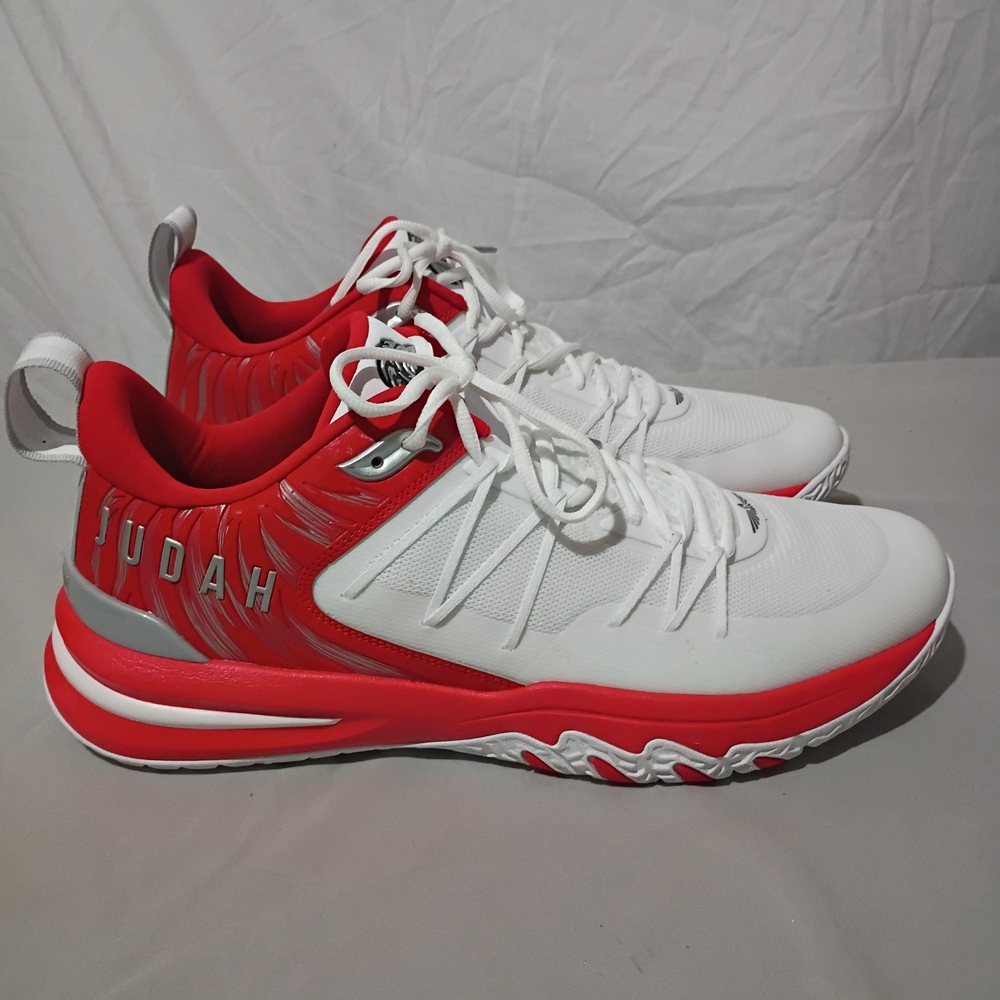 Judah 1 Low "For Us" Red NEW